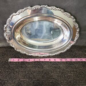 Vintage Wm. A. Rogers Silver-Plated Oval Serving Platter With Floral Edge Design